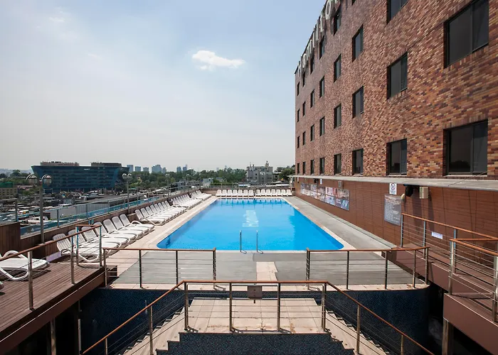 moteles Hamilton